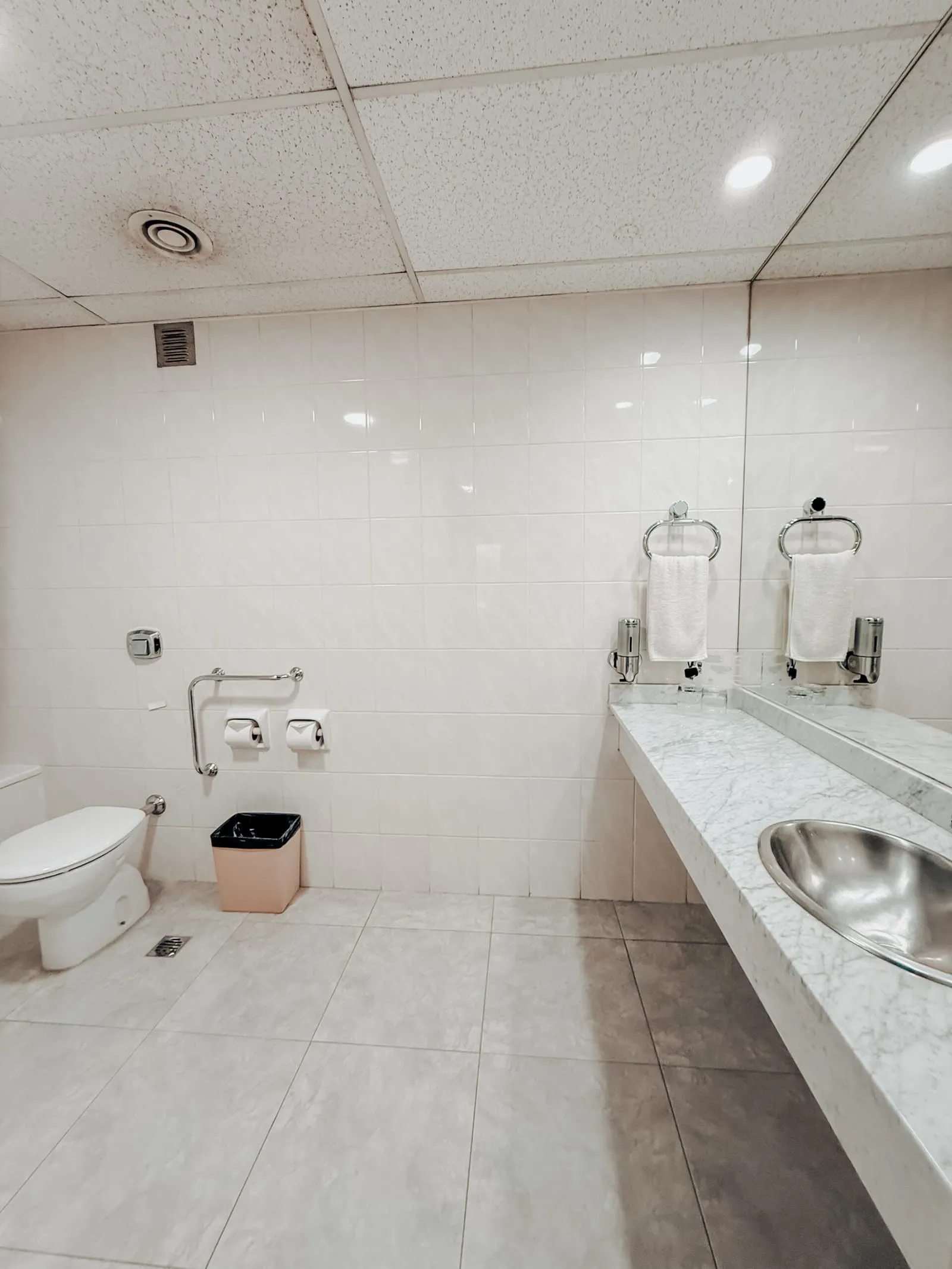 Habitaciones y suites foto 9